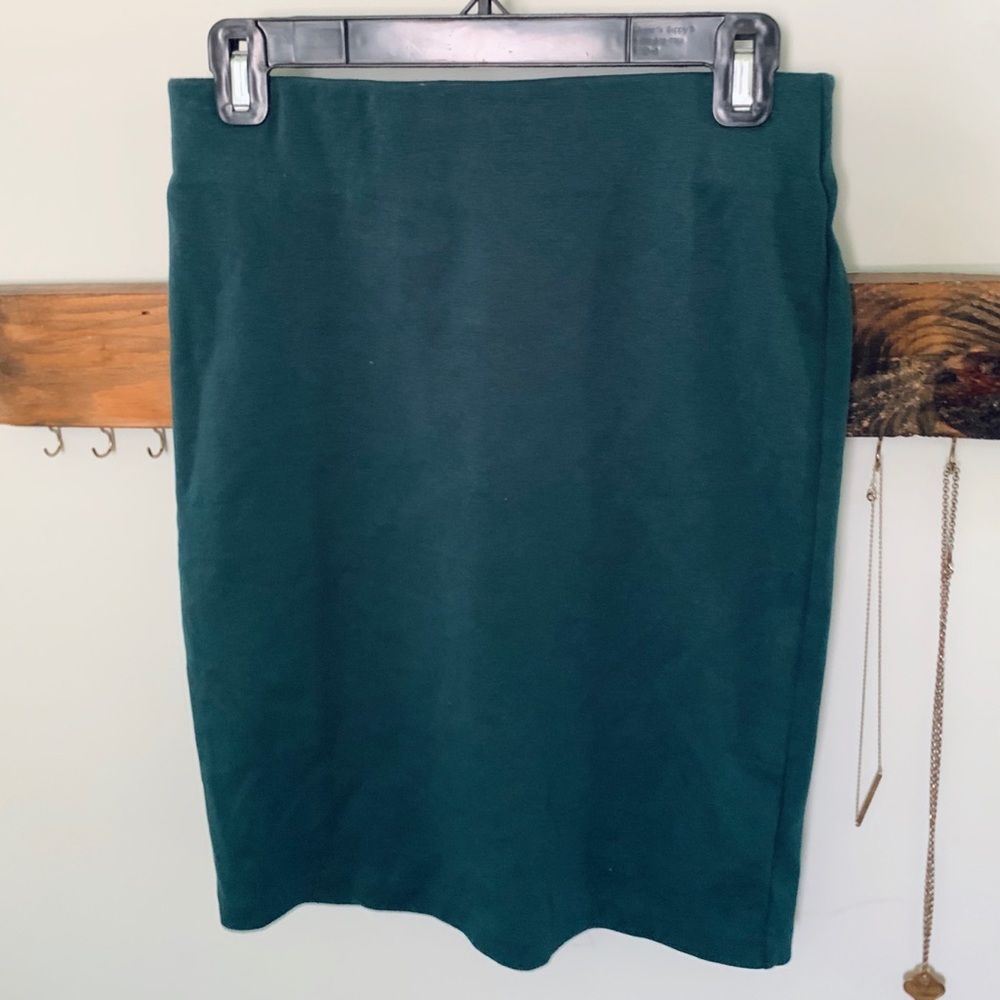 Knit Pencil Skirt - gorgeous emerald green🤩